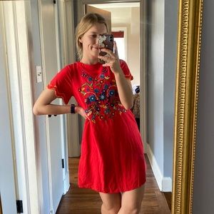 Davi & Dani embroidered dress